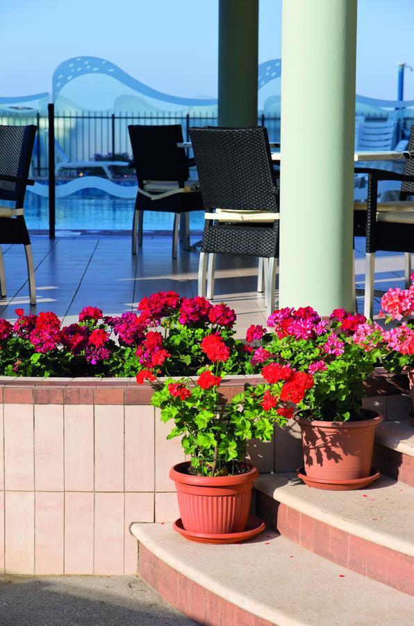 Hotel Universal Bellaria-Igea Marina Exterior foto
